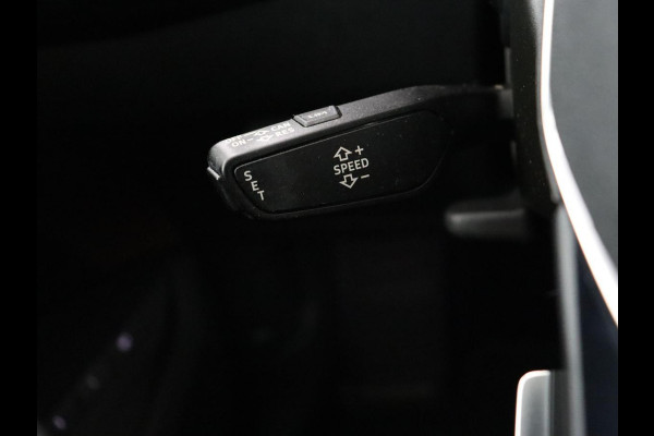 Audi e-tron 55 quattro Business edition | SOH 92% | Leder | Stoelverwarming | Luchtvering | Memory | Carplay | Navigatie | Virtual Cockpit | Cruise control | Full LED