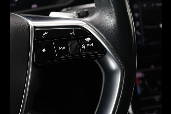 Audi e-tron 55 quattro Business edition | SOH 92% | Leder | Stoelverwarming | Luchtvering | Memory | Carplay | Navigatie | Virtual Cockpit | Cruise control | Full LED
