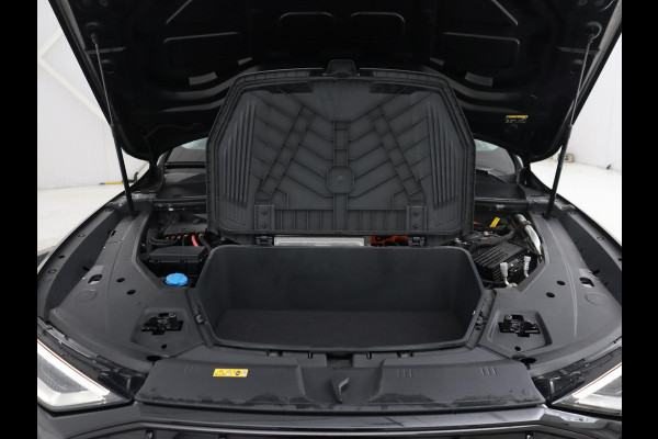Audi e-tron 55 quattro Business edition | SOH 92% | Leder | Stoelverwarming | Luchtvering | Memory | Carplay | Navigatie | Virtual Cockpit | Cruise control | Full LED