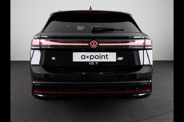 Volkswagen ID.7 Tourer Pro Business 77 kWh accu, 210 kW / 286 pk Variant 231PK | 17% bijtelling* | 20" LM velgen | Navigatie | 360 gradencamera | Matrix koplampen | Onderhoud tot 30-6-2030