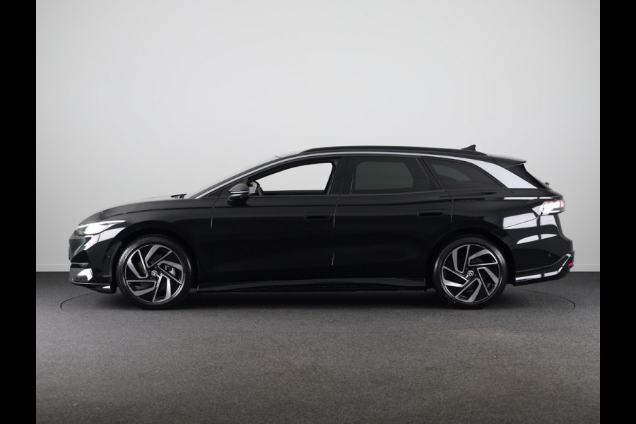 Volkswagen ID.7 Tourer Pro Business 77 kWh accu, 210 kW / 286 pk Variant 231PK | 17% bijtelling* | 20" LM velgen | Navigatie | 360 gradencamera | Matrix koplampen | Onderhoud tot 30-6-2030