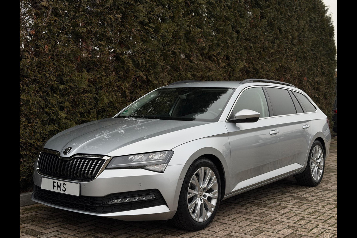 Škoda Superb Combi 1.5 TSI ACT Business Edition+ CarPlay Trekhaak