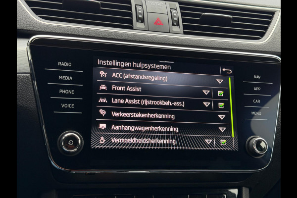 Škoda Superb Combi 1.5 TSI ACT Business Edition+ CarPlay Trekhaak