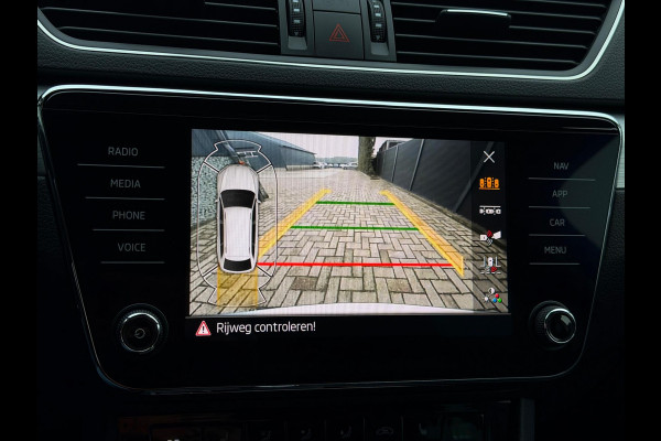 Škoda Superb Combi 1.5 TSI ACT Business Edition+ CarPlay Trekhaak