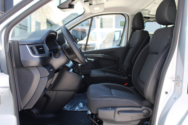 Renault Trafic 2.0 Blue dCi 170pk T29 L2H1 Extra DC - 2x Schuifdeur - Carplay - LED - Blind Spot - Navigatie - Camera - Trekhaak - Stoelverwarm