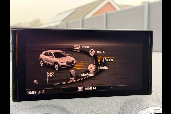 Audi Q2 35 TFSI 2x S-Line CarPlay Camera