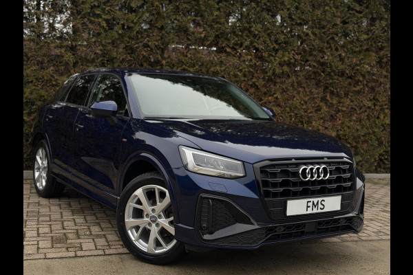 Audi Q2 35 TFSI 2x S-Line CarPlay Camera