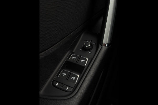 Audi Q2 35 TFSI 2x S-Line CarPlay Camera