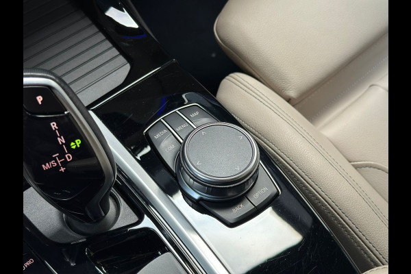 BMW X3 XDrive30i High Executive | Leder | HUD | Camera | Sportstoelen | Virtual Dash |Harman Kardon
