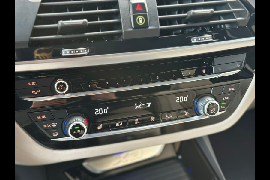 BMW X3 XDrive30i High Executive | Leder | HUD | Camera | Sportstoelen | Virtual Dash |Harman Kardon