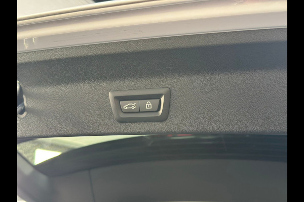 BMW X3 XDrive30i High Executive | Leder | HUD | Camera | Sportstoelen | Virtual Dash |Harman Kardon