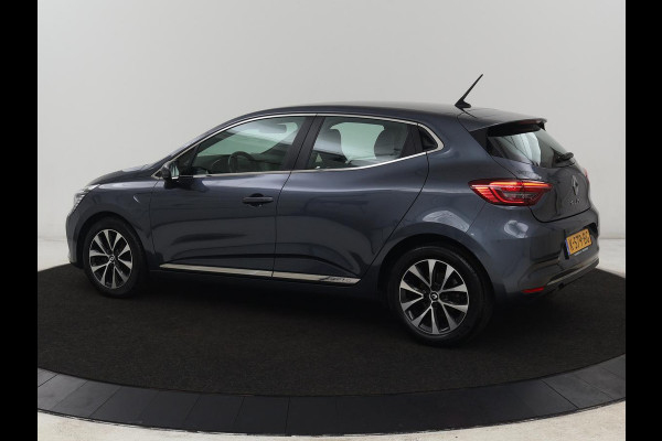 Renault Clio 1.0 TCe Intens | Stoelverwarming | Camera | Carplay | Half leder | Climate control | Full LED | Parkeerhulp | Cruise control | Keyless