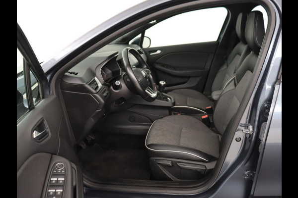 Renault Clio 1.0 TCe Intens | Stoelverwarming | Camera | Carplay | Half leder | Climate control | Full LED | Parkeerhulp | Cruise control | Keyless