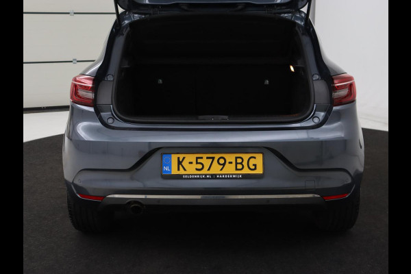 Renault Clio 1.0 TCe Intens | Stoelverwarming | Camera | Carplay | Half leder | Climate control | Full LED | Parkeerhulp | Cruise control | Keyless