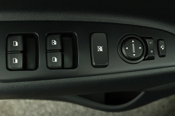 Kia Stonic 1.0 T-GDi DynamicLine - Cruise Control - Lichtmetalen Velgen - Navigatie - Apple/Android Carplay - Virena Zekerheidspakket €895,-