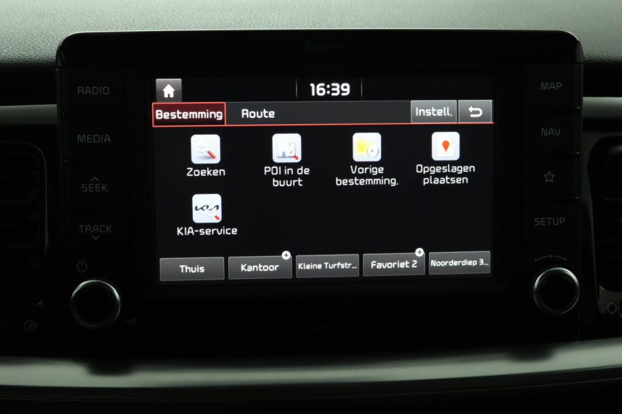 Kia Stonic 1.0 T-GDi DynamicLine - Cruise Control - Lichtmetalen Velgen - Navigatie - Apple/Android Carplay - Virena Zekerheidspakket €895,-