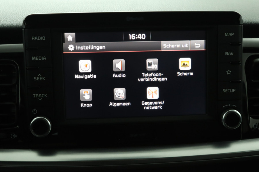 Kia Stonic 1.0 T-GDi DynamicLine - Cruise Control - Lichtmetalen Velgen - Navigatie - Apple/Android Carplay - Virena Zekerheidspakket €895,-