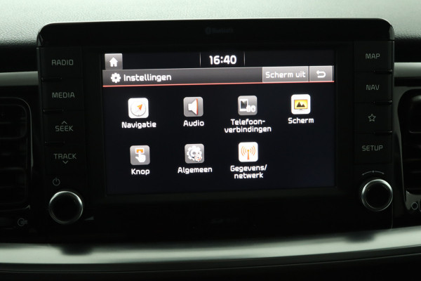 Kia Stonic 1.0 T-GDi DynamicLine - Cruise Control - Lichtmetalen Velgen - Navigatie - Apple/Android Carplay - Virena Zekerheidspakket €895,-