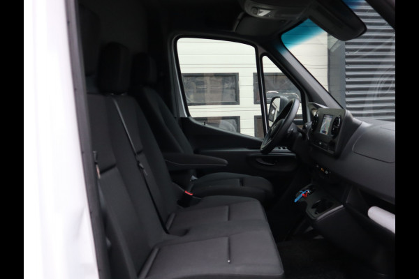 Mercedes-Benz Sprinter 515 CDI Automaat - Bakwagen Laadklep Zijdeur - Trekhaak - Mbux