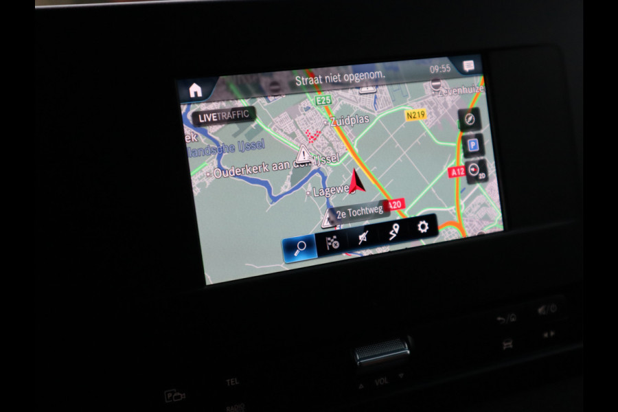 Mercedes-Benz Sprinter 515 CDI Automaat - Bakwagen Laadklep Zijdeur - Trekhaak - Mbux