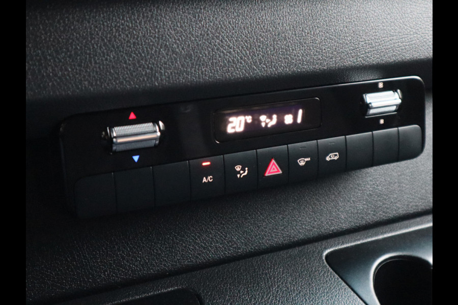 Mercedes-Benz Sprinter 515 CDI Automaat - Bakwagen Laadklep Zijdeur - Trekhaak - Mbux