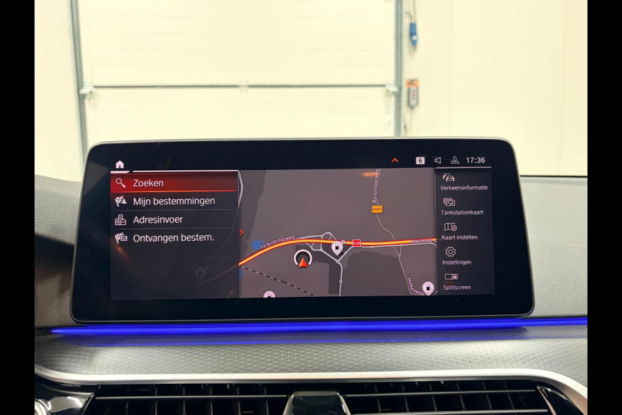 BMW 5 Serie Touring 520i Business Edition Plus M-pakket Hud Navi DAB Carplay Trekhaak Stoelverw. Memory Virtual Matrix ACC