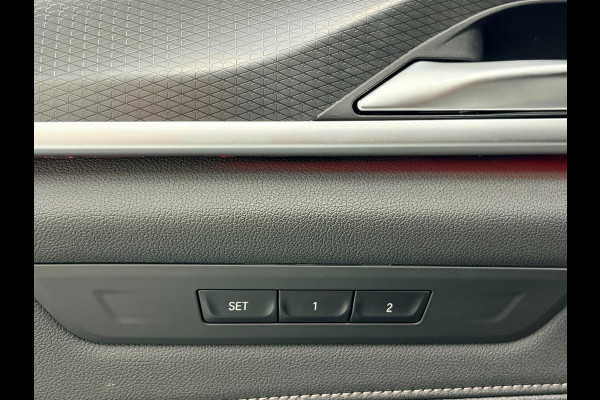 BMW 5 Serie Touring 520i Business Edition Plus M-pakket Hud Navi DAB Carplay Trekhaak Stoelverw. Memory Virtual Matrix ACC