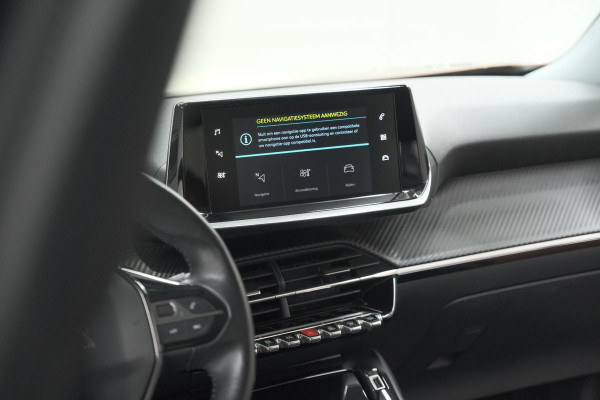 Peugeot e-2008 EV Allure Pack 50 kWh | 3 Fase Laadfunctie | Parkeersensoren | Apple Carplay | Climate Control