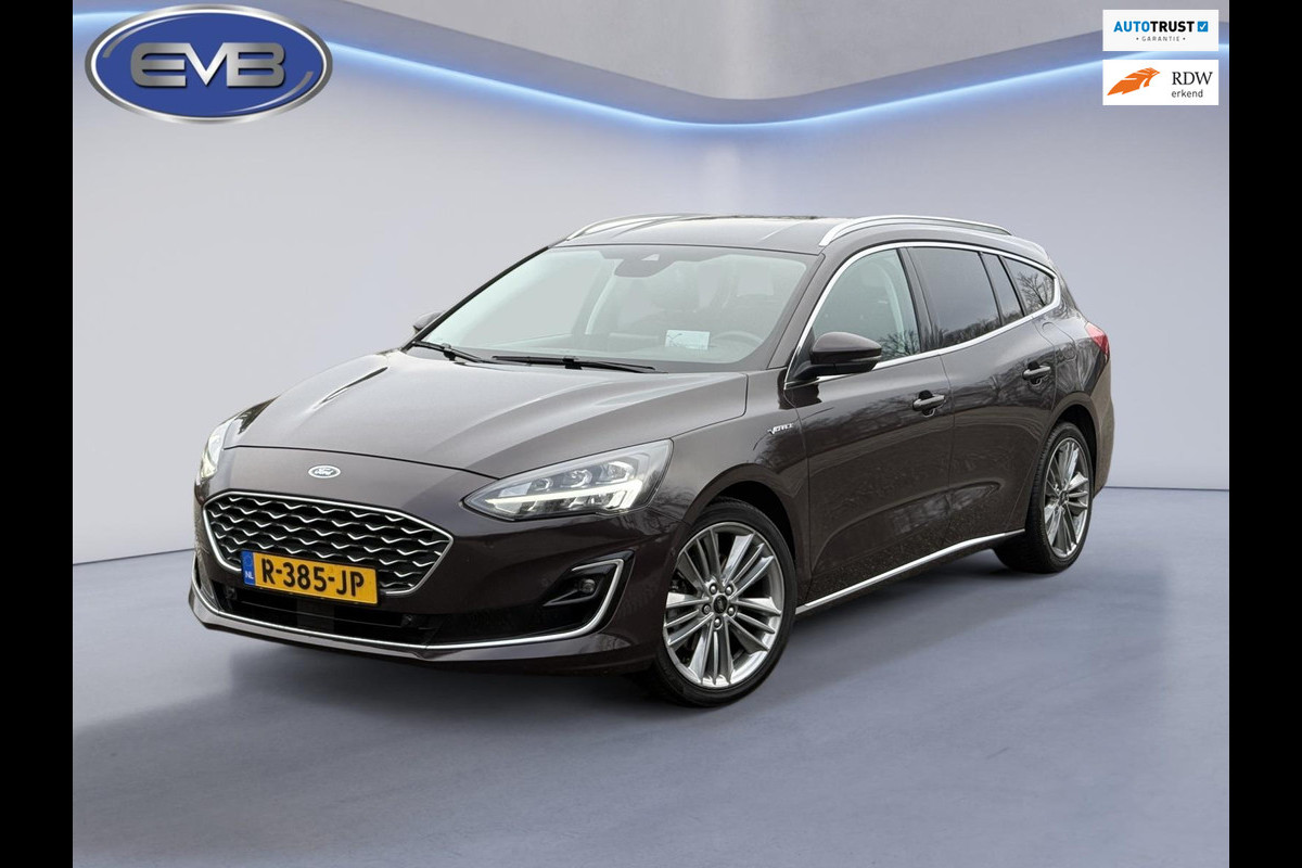 Ford FOCUS Wagon 1.5 EcoBoost 182 pk Vignale,achteruitrijcamera headup display,18 inch, leder,stoelverwarming