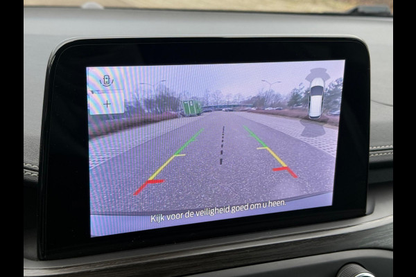 Ford FOCUS Wagon 1.5 EcoBoost 182 pk Vignale,achteruitrijcamera headup display,18 inch, leder,stoelverwarming