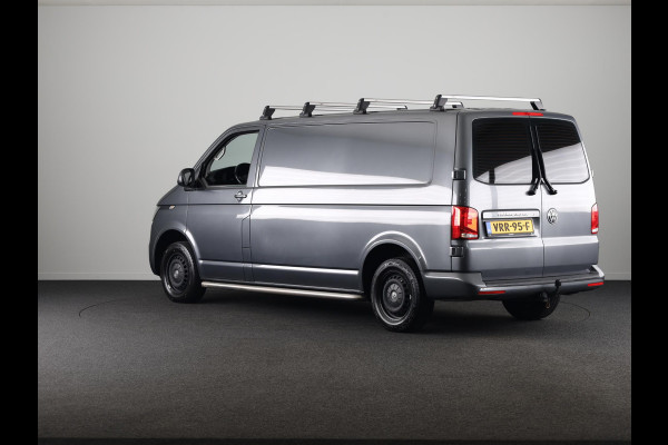 Volkswagen Transporter 2.0 TDI L2H1 28 Comfortline 110PK | Navigatie | Multifunctioneel stuurwiel | Trekhaak | Inrichting |