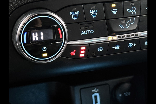 Ford Focus 1.0 EcoBoost ST Line Business (STUUR-/STOELVERWARMING, CAMERA, CARPLAY, PDC, CLIMA, NAVI, GOED ONDERHOUDEN)