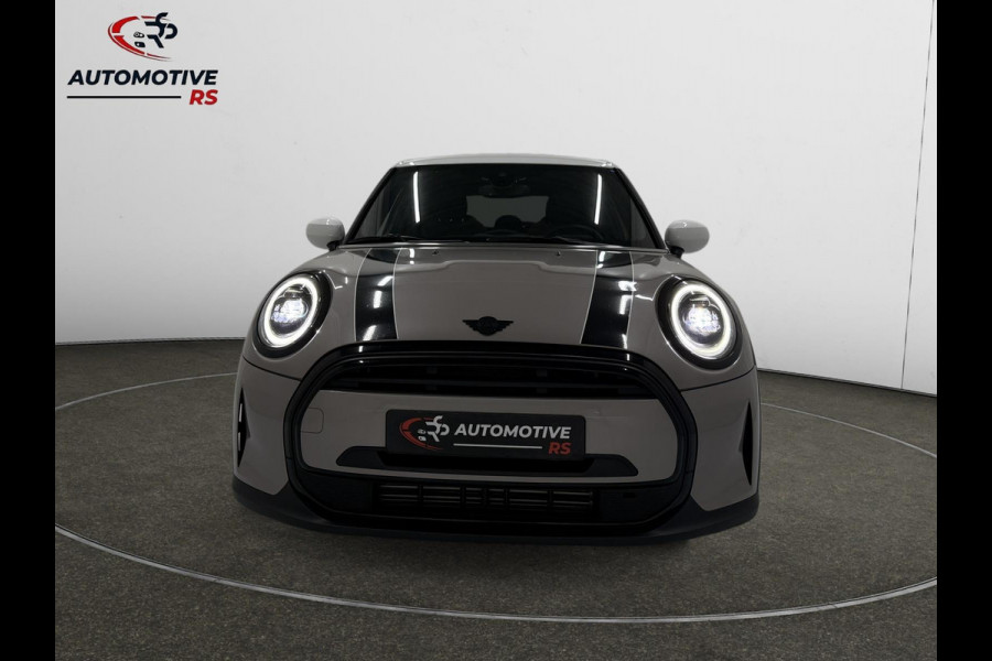 MINI Mini 1.5 Cooper Navi Leer Camera PDC Carplay Keyless Go & Entry LM velgen Zwarte hemel Stoelverw. Sportstoelen LED BTW auto!