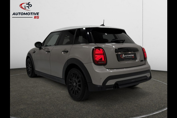 MINI Mini 1.5 Cooper Navi Leer Camera PDC Carplay Keyless Go & Entry LM velgen Zwarte hemel Stoelverw. Sportstoelen LED BTW auto!