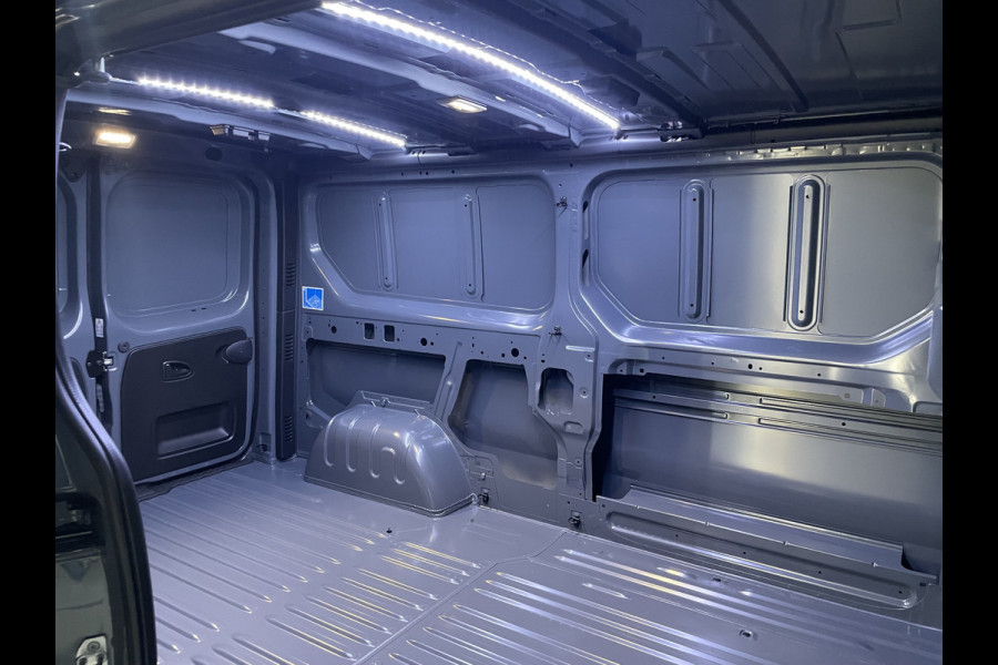 Renault Trafic 2.0 Blue dCi 150 PK T30 L2H1 Extra / Next Level Edition / Led / Camera / Navigatie