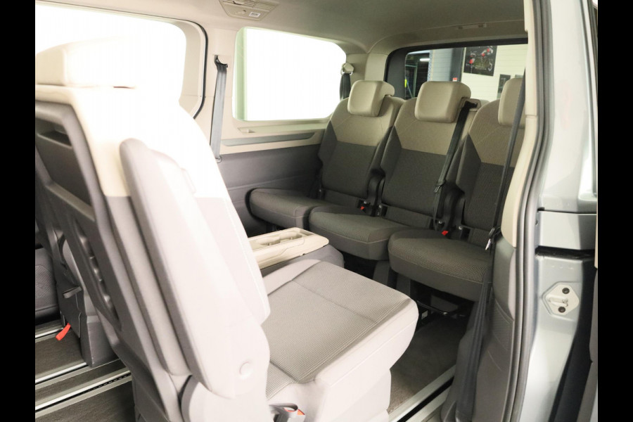 Volkswagen Multivan 1.5 eHybrid L2 Bulli Edition 4Motion 245 PK PHEV | Verlengde garantie | Trekhaak wegklapbaar | Navigatie | Camera | Stoelverwarming |