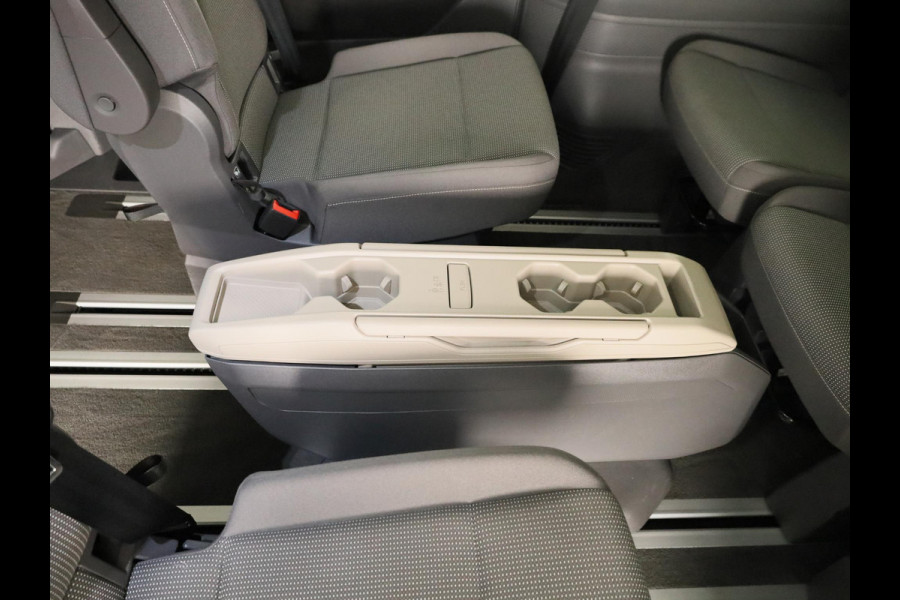 Volkswagen Multivan 1.5 eHybrid L2 Bulli Edition 4Motion 245 PK PHEV | Verlengde garantie | Trekhaak wegklapbaar | Navigatie | Camera | Stoelverwarming |