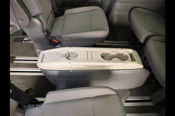 Volkswagen Multivan 1.5 eHybrid L2 Bulli Edition 4Motion 245 PK PHEV | Verlengde garantie | Trekhaak wegklapbaar | Navigatie | Camera | Stoelverwarming |