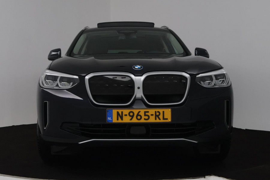 BMW iX3 High Executive 80 kWh (PANORAMADAK, STOELVERWARMING, CAMERA, CRUISE ADAPTIEF, ELEKTR STOELEN, DEALER ONDERHOUDEN)