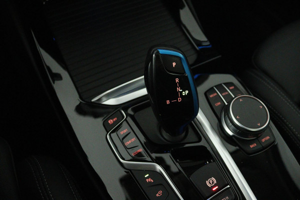 BMW iX3 High Executive 80 kWh (PANORAMADAK, STOELVERWARMING, CAMERA, CRUISE ADAPTIEF, ELEKTR STOELEN, DEALER ONDERHOUDEN)