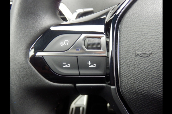 Peugeot 3008 HYbrid | GT-Line | Automaat | Sportpakket | 18" |