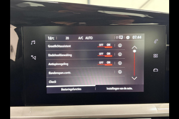 Opel Mokka 1.2 T Leder Navi Camera PDC Climate Stoelverwarm. Carplay Cruise BTW auto