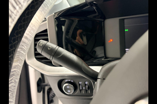 Opel Mokka 1.2 T Leder Navi Camera PDC Climate Stoelverwarm. Carplay Cruise BTW auto