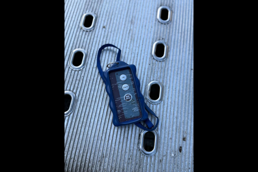 Iveco Daily 35S21 3.0 410 AUTOMAAT CARPLAY-CLIMA-CRUISE-ELEKTRISCHE LIER-FULL LED-LUCHTVERING-NAVIGATIE-TACHOGRAAF-TREKHAAK