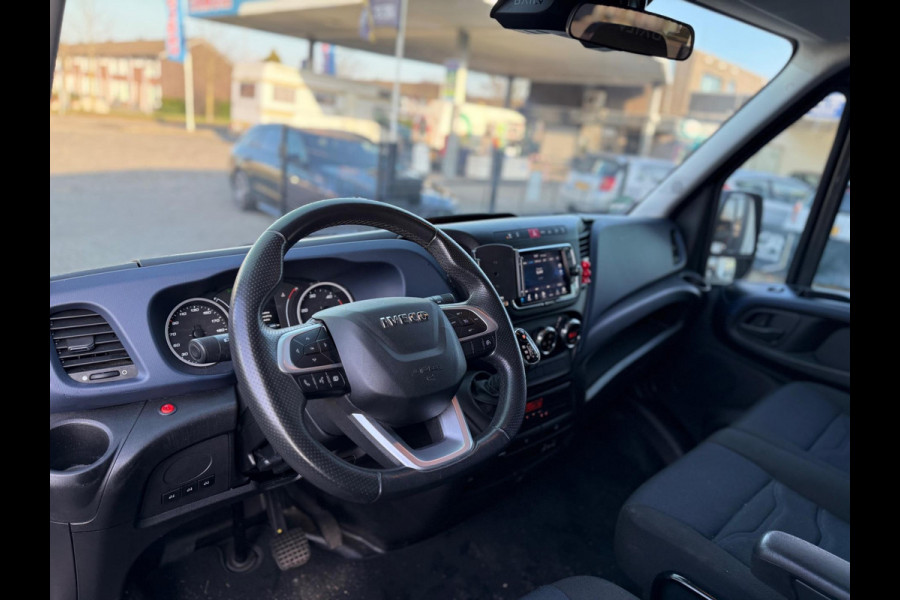 Iveco Daily 35S21 3.0 410 AUTOMAAT CARPLAY-CLIMA-CRUISE-ELEKTRISCHE LIER-FULL LED-LUCHTVERING-NAVIGATIE-TACHOGRAAF-TREKHAAK