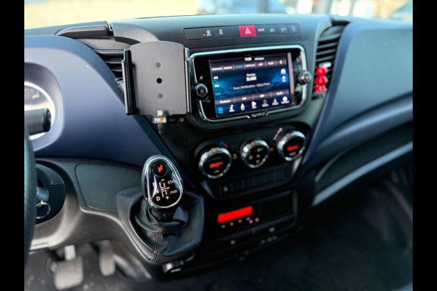 Iveco Daily 35S21 3.0 410 AUTOMAAT CARPLAY-CLIMA-CRUISE-ELEKTRISCHE LIER-FULL LED-LUCHTVERING-NAVIGATIE-TACHOGRAAF-TREKHAAK