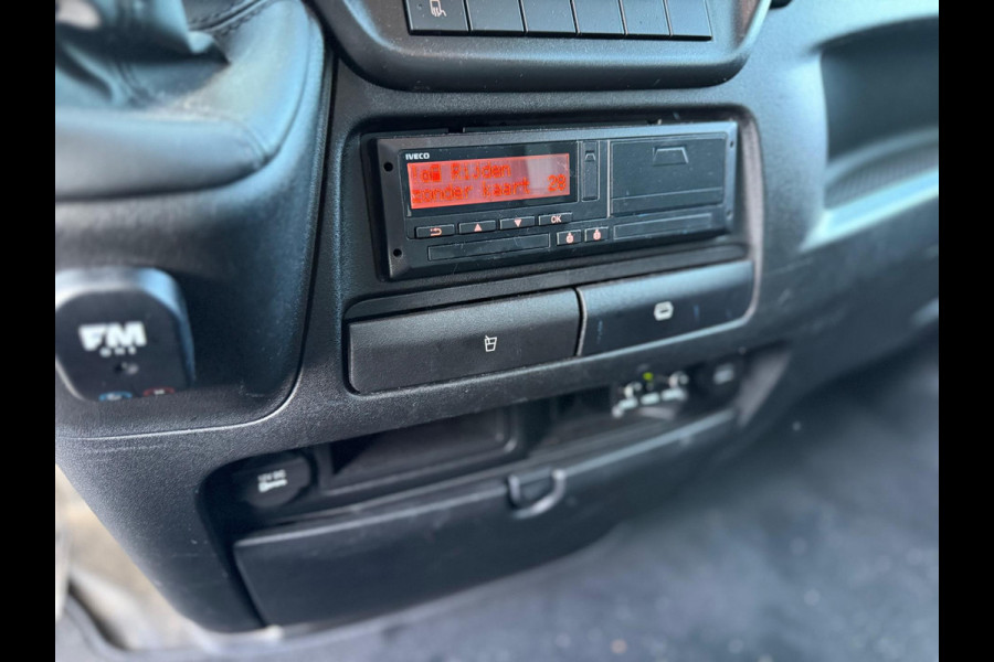 Iveco Daily 35S21 3.0 410 AUTOMAAT CARPLAY-CLIMA-CRUISE-ELEKTRISCHE LIER-FULL LED-LUCHTVERING-NAVIGATIE-TACHOGRAAF-TREKHAAK