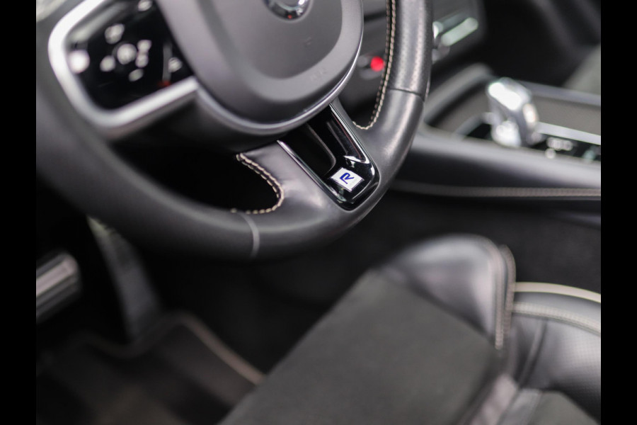Volvo XC90 2.0 T8 Twin Engine AWD R-Design | Luchtvering | Harman Kardon | HUD | Camera