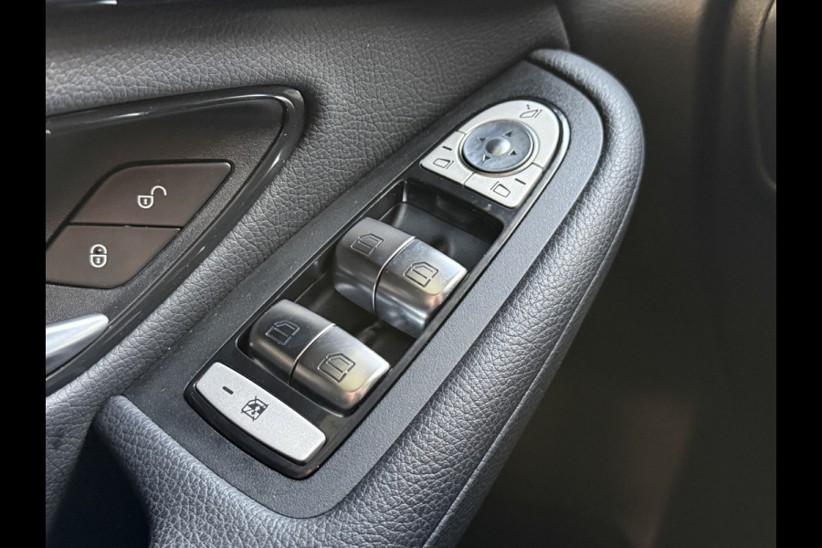 Mercedes-Benz GLC 200 Business Solution Limited | Panoramadak | Camera | Apple Carplay