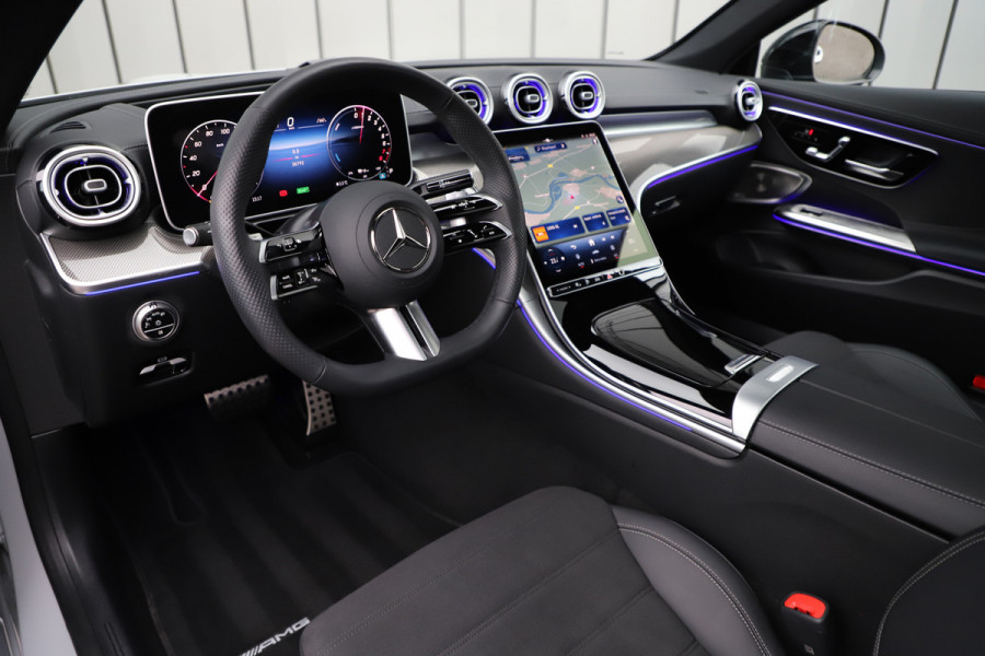 Mercedes-Benz CLE Coupé 300e AMG | 313PK | Pano | Head-up | Keyless-go | Burmester | Sfeerverlichting | Digital-light | Distronic | 2024.